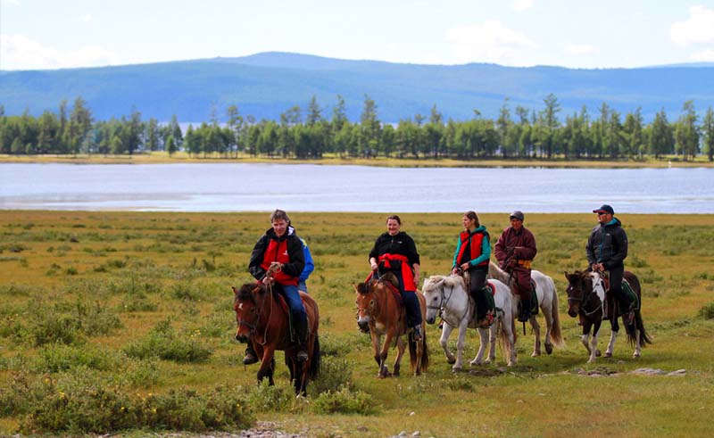 what to do in august in mongolia